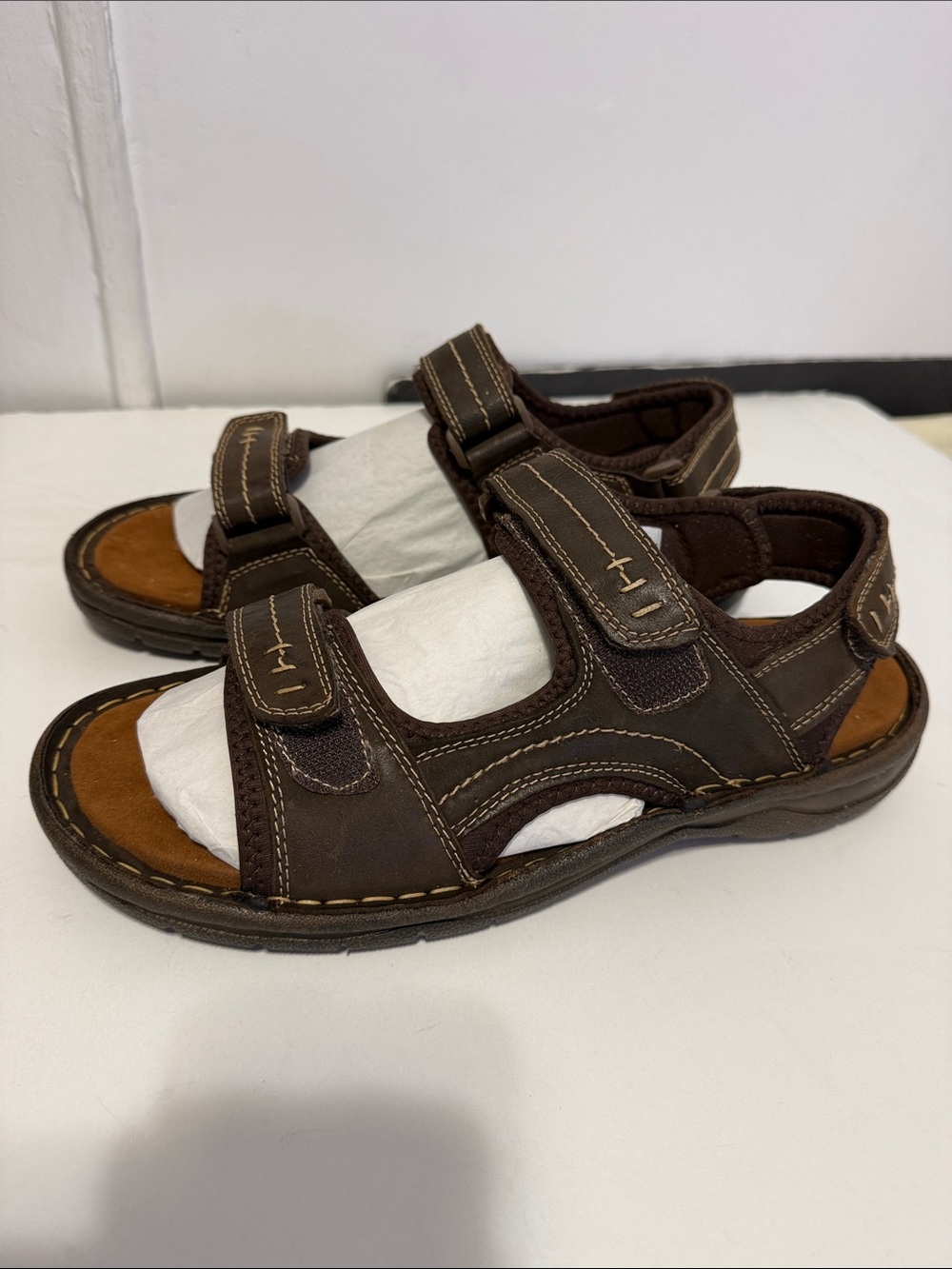 Propet Men’s JORDY Brown Adjustable Strap Sandals New never worn